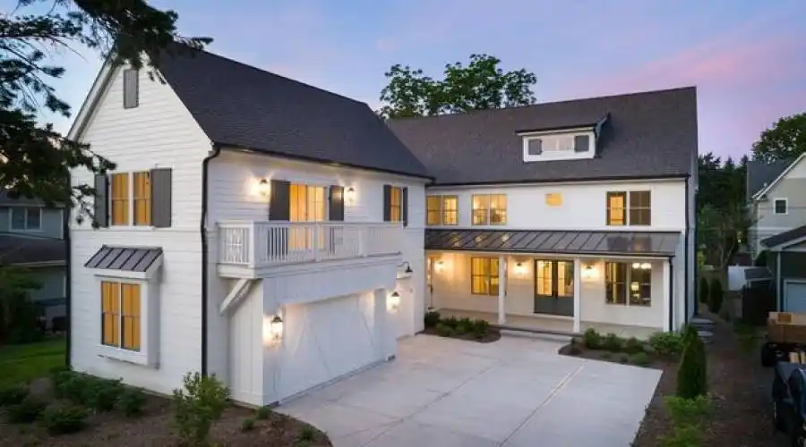 502 Wakeman Ave, Wheaton, Illinois 60187, United States, 4 Bedrooms Bedrooms, 11 Rooms Rooms,4 BathroomsBathrooms,Residential,For Sale,Wakeman,2,882207