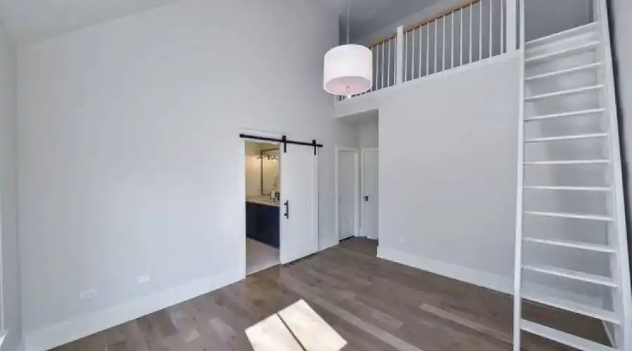 26W140 TomaHawk Dr, Wheaton, Illinois 60189-6402, United States, 4 Bedrooms Bedrooms, 11 Rooms Rooms,3 BathroomsBathrooms,Residential,For Sale,TomaHawk,2,882454