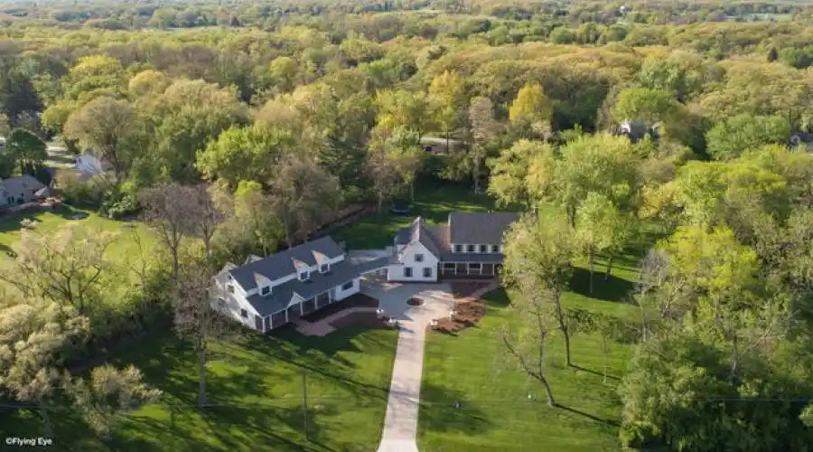 27w234 Warrenville Ave, Wheaton, Illinois 60189-6402, United States, 5 Bedrooms Bedrooms, 14 Rooms Rooms,6 BathroomsBathrooms,Residential,For Sale,Warrenville,2,882504