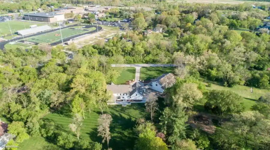 27w234 Warrenville Ave, Wheaton, Illinois 60189-6402, United States, 5 Bedrooms Bedrooms, 14 Rooms Rooms,6 BathroomsBathrooms,Residential,For Sale,Warrenville,2,882504