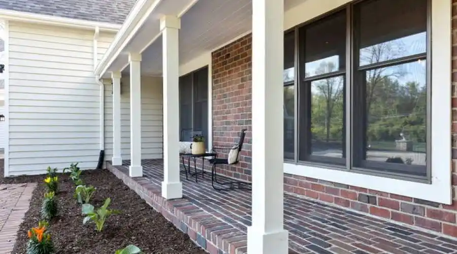 27w234 Warrenville Ave, Wheaton, Illinois 60189-6402, United States, 5 Bedrooms Bedrooms, 14 Rooms Rooms,6 BathroomsBathrooms,Residential,For Sale,Warrenville,2,882504