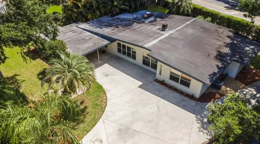 901 Osceola Avenue, Winter Park, Florida, United States, 3 Bedrooms Bedrooms, 9 Rooms Rooms,2 BathroomsBathrooms,Residential,For Sale,Osceola,886069