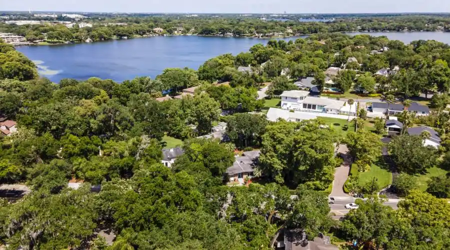 901 Osceola Avenue, Winter Park, Florida, United States, 3 Bedrooms Bedrooms, 9 Rooms Rooms,2 BathroomsBathrooms,Residential,For Sale,Osceola,886069