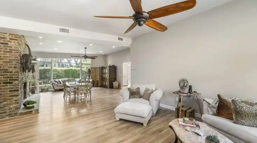 901 Osceola Avenue, Winter Park, Florida, United States, 3 Bedrooms Bedrooms, 9 Rooms Rooms,2 BathroomsBathrooms,Residential,For Sale,Osceola,886069