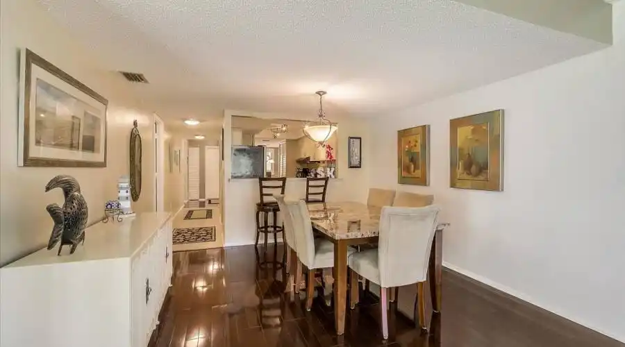 8779 Midnight Pass Rd, Sarasota, Florida 34242, United States, 2 Bedrooms Bedrooms, 4 Rooms Rooms,2 BathroomsBathrooms,Condo,For Sale,#204H,Midnight Pass,894919