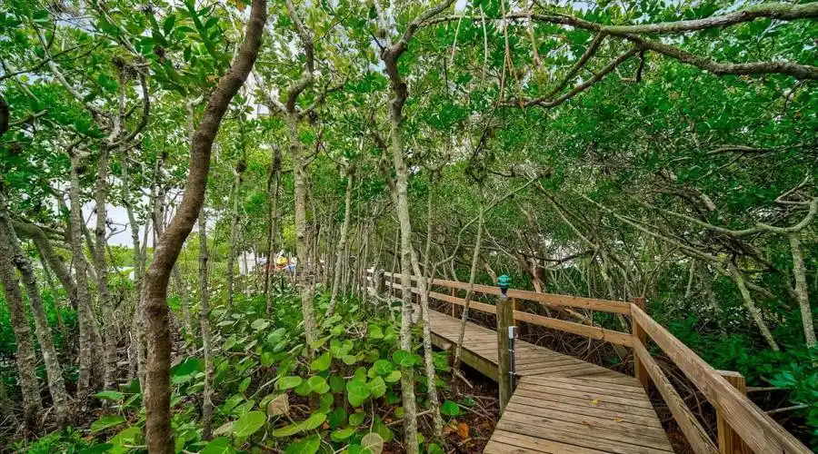 8779 Midnight Pass Rd, Sarasota, Florida 34242, United States, 2 Bedrooms Bedrooms, 4 Rooms Rooms,2 BathroomsBathrooms,Condo,For Sale,#204H,Midnight Pass,894919