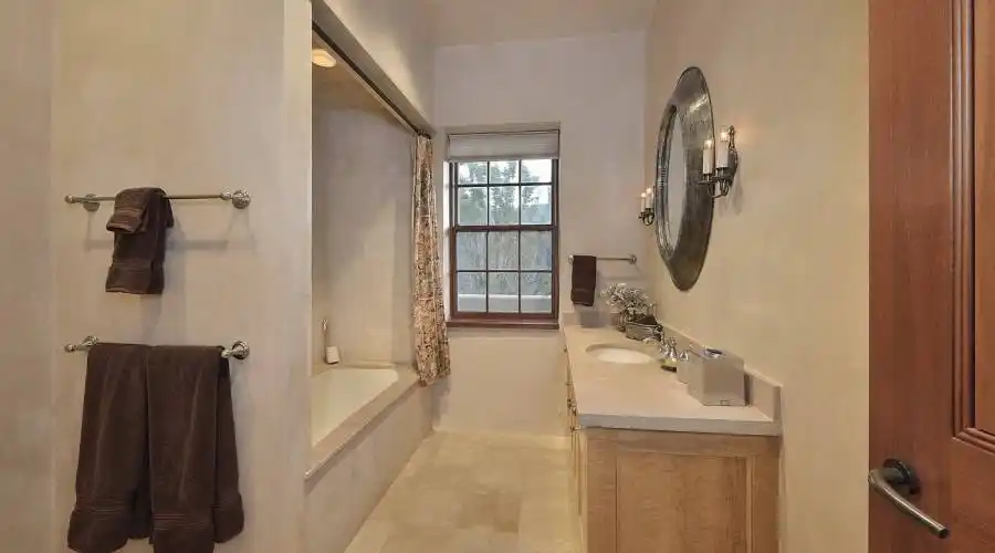 3364 Paseo Segunda, Santa Fe, New Mexico 87501, United States, 4 Bedrooms Bedrooms, ,2 BathroomsBathrooms,Residential,For Sale,Paseo Segunda,897219