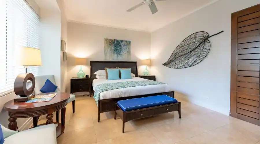 Providenciales, BWI, Turks and Caicos Islands, 2 Bedrooms Bedrooms, ,2 BathroomsBathrooms,Condo,For Sale,916180