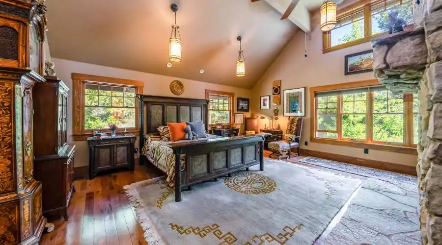 13 Rock Haven Hwy 168, Shaver Lake, California 93664, United States, 5 Bedrooms Bedrooms, 9 Rooms Rooms,3 BathroomsBathrooms,Residential,For Sale,Hwy 168,919074