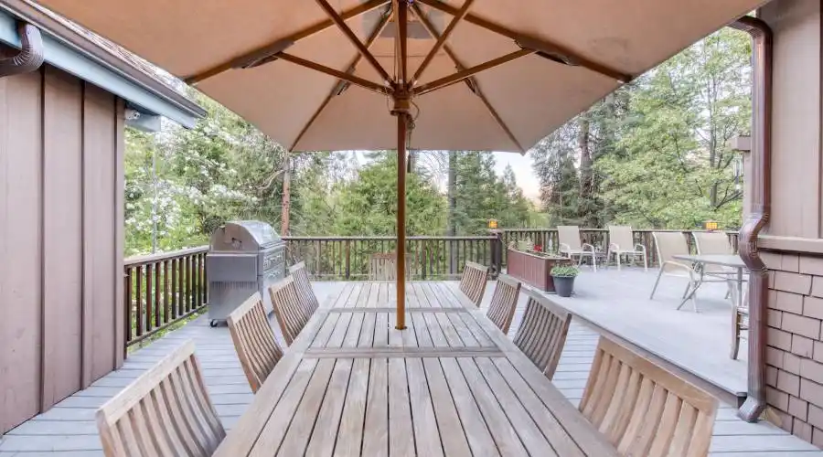 13 Rock Haven Hwy 168, Shaver Lake, California 93664, United States, 5 Bedrooms Bedrooms, 9 Rooms Rooms,3 BathroomsBathrooms,Residential,For Sale,Hwy 168,919074