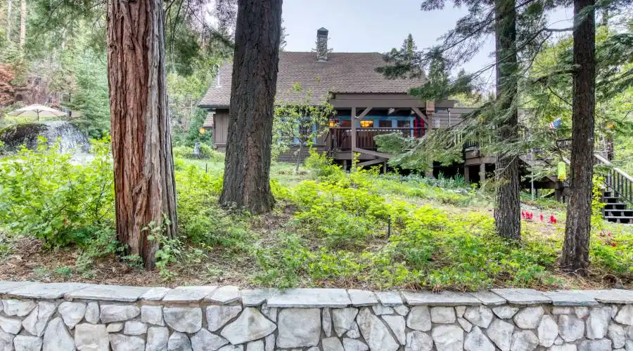 13 Rock Haven Hwy 168, Shaver Lake, California 93664, United States, 5 Bedrooms Bedrooms, 9 Rooms Rooms,3 BathroomsBathrooms,Residential,For Sale,Hwy 168,919074