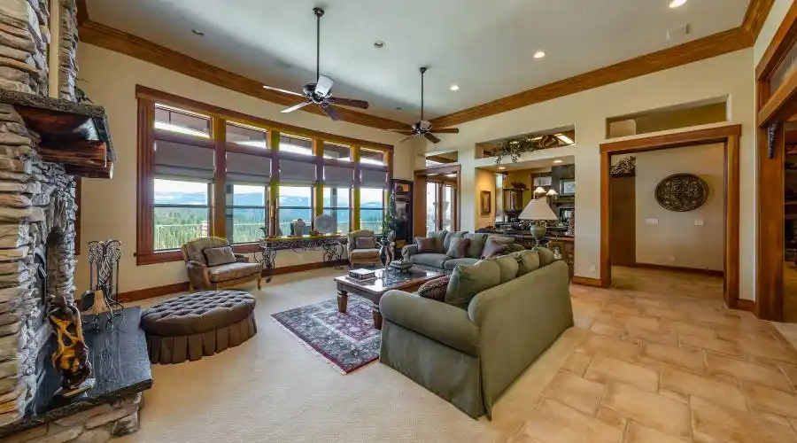 42387 Canyon Vista ln, Shaver Lake, California 93664, United States, 4 Bedrooms Bedrooms, 9 Rooms Rooms,3 BathroomsBathrooms,Residential,For Sale,Canyon Vista ln,919078
