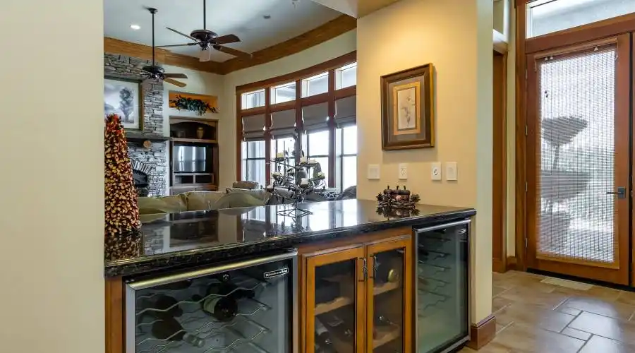 42387 Canyon Vista ln, Shaver Lake, California 93664, United States, 4 Bedrooms Bedrooms, 9 Rooms Rooms,3 BathroomsBathrooms,Residential,For Sale,Canyon Vista ln,919078