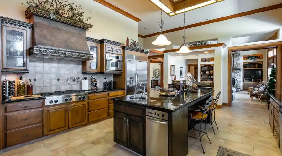 42387 Canyon Vista ln, Shaver Lake, California 93664, United States, 4 Bedrooms Bedrooms, 9 Rooms Rooms,3 BathroomsBathrooms,Residential,For Sale,Canyon Vista ln,919078