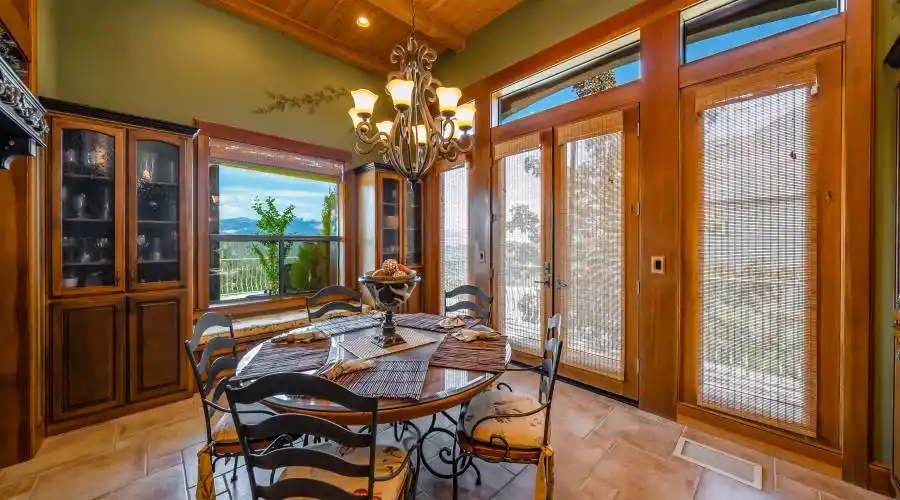 42387 Canyon Vista ln, Shaver Lake, California 93664, United States, 4 Bedrooms Bedrooms, 9 Rooms Rooms,3 BathroomsBathrooms,Residential,For Sale,Canyon Vista ln,919078