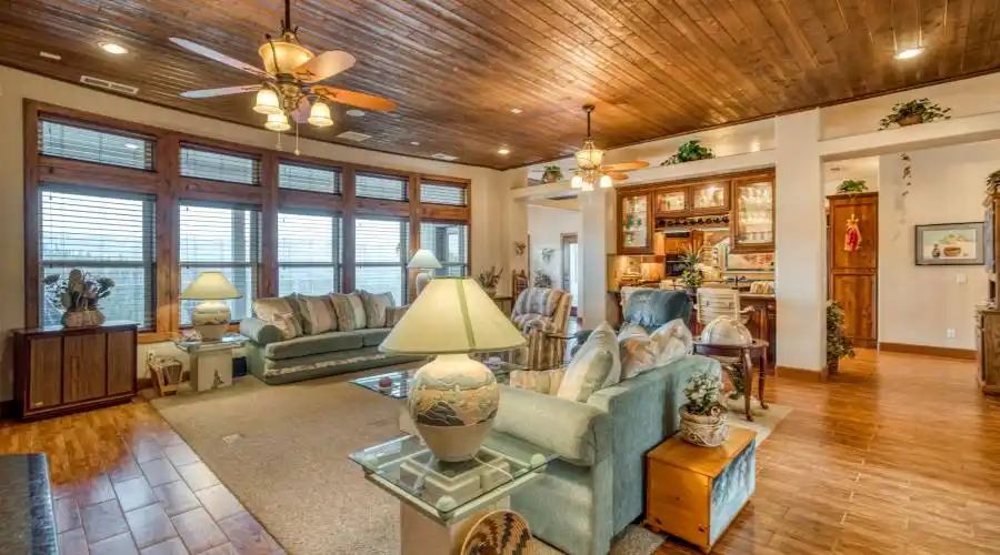 42401 Canyon Vista ln, Shaver Lake, California, United States, 4 Bedrooms Bedrooms, 11 Rooms Rooms,3 BathroomsBathrooms,Residential,For Sale,Canyon Vista ln,919079