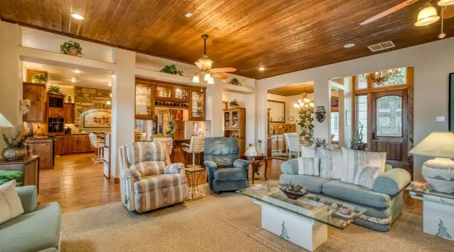 42401 Canyon Vista ln, Shaver Lake, California, United States, 4 Bedrooms Bedrooms, 11 Rooms Rooms,3 BathroomsBathrooms,Residential,For Sale,Canyon Vista ln,919079