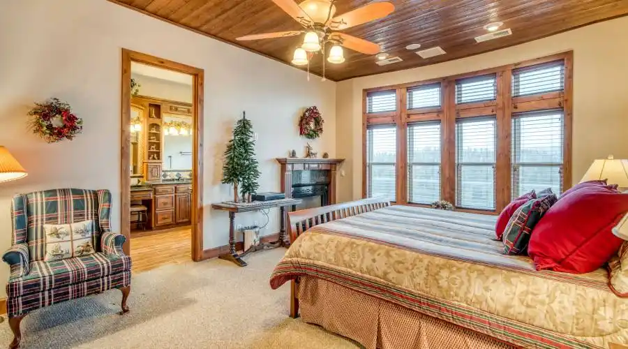42401 Canyon Vista ln, Shaver Lake, California, United States, 4 Bedrooms Bedrooms, 11 Rooms Rooms,3 BathroomsBathrooms,Residential,For Sale,Canyon Vista ln,919079