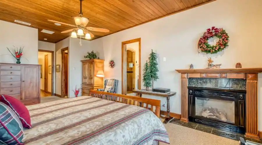 42401 Canyon Vista ln, Shaver Lake, California, United States, 4 Bedrooms Bedrooms, 11 Rooms Rooms,3 BathroomsBathrooms,Residential,For Sale,Canyon Vista ln,919079