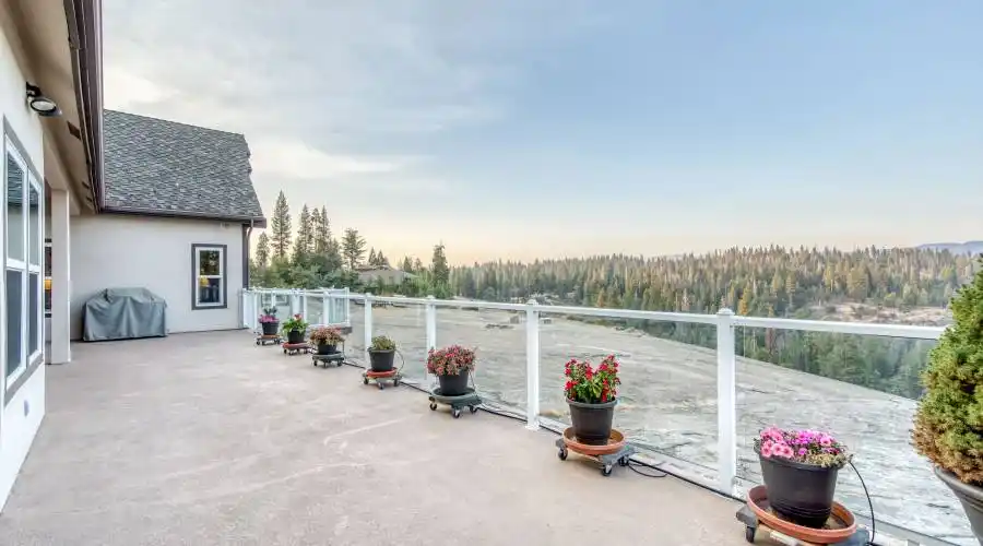 42401 Canyon Vista ln, Shaver Lake, California, United States, 4 Bedrooms Bedrooms, 11 Rooms Rooms,3 BathroomsBathrooms,Residential,For Sale,Canyon Vista ln,919079