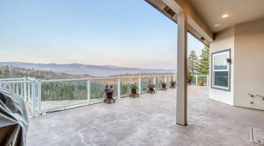 42401 Canyon Vista ln, Shaver Lake, California, United States, 4 Bedrooms Bedrooms, 11 Rooms Rooms,3 BathroomsBathrooms,Residential,For Sale,Canyon Vista ln,919079