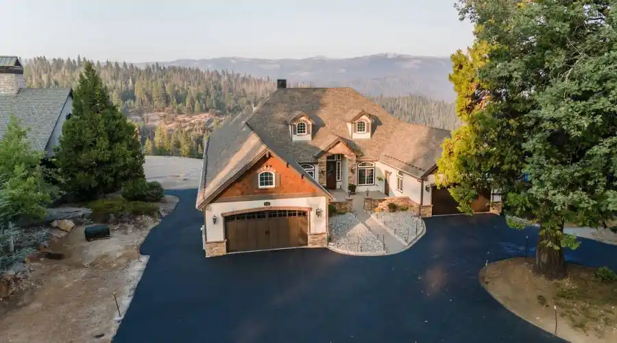42401 Canyon Vista ln, Shaver Lake, California, United States, 4 Bedrooms Bedrooms, 11 Rooms Rooms,3 BathroomsBathrooms,Residential,For Sale,Canyon Vista ln,919079
